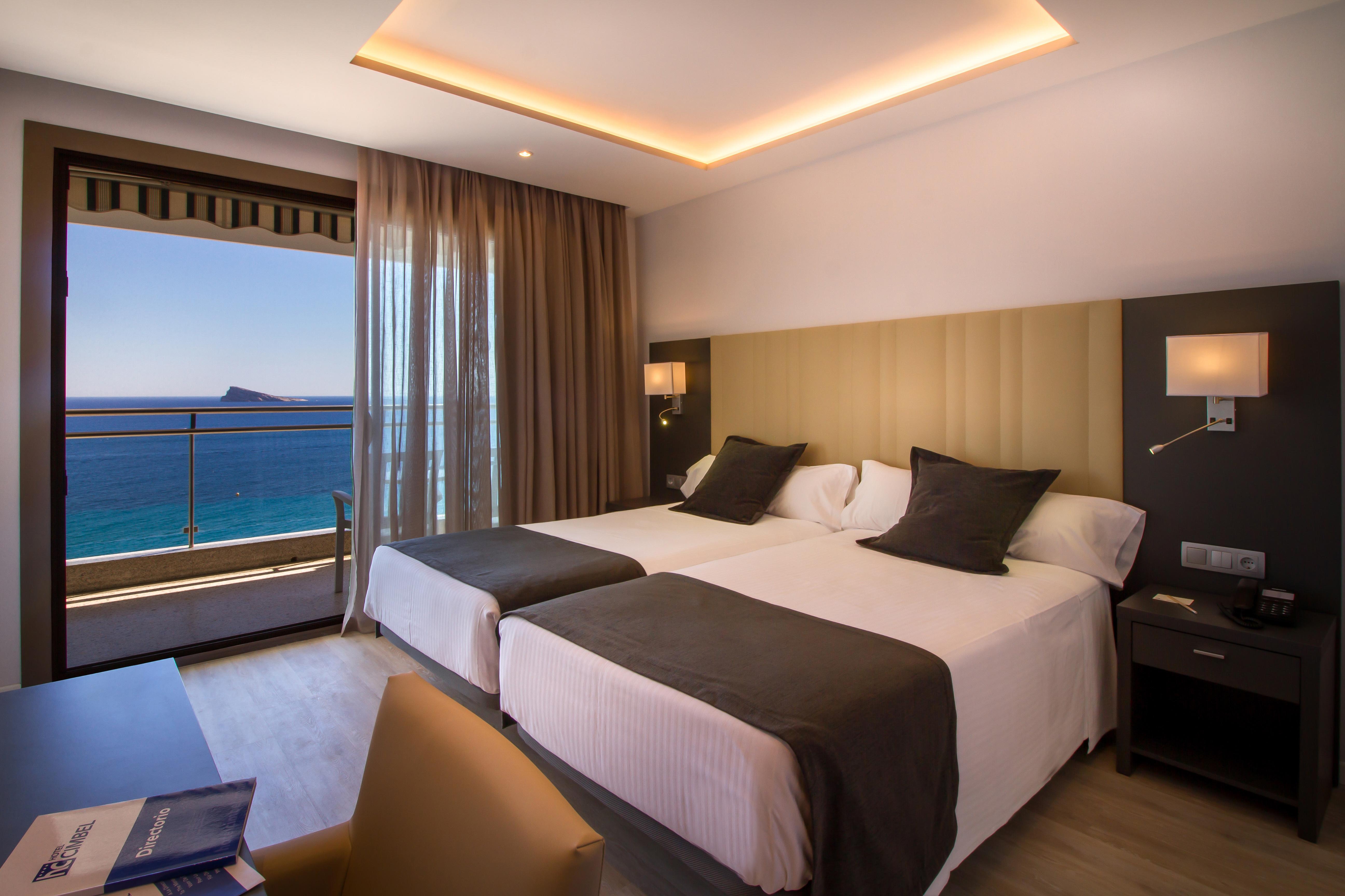 בנידורם Hotel Cimbel מראה חיצוני תמונה
