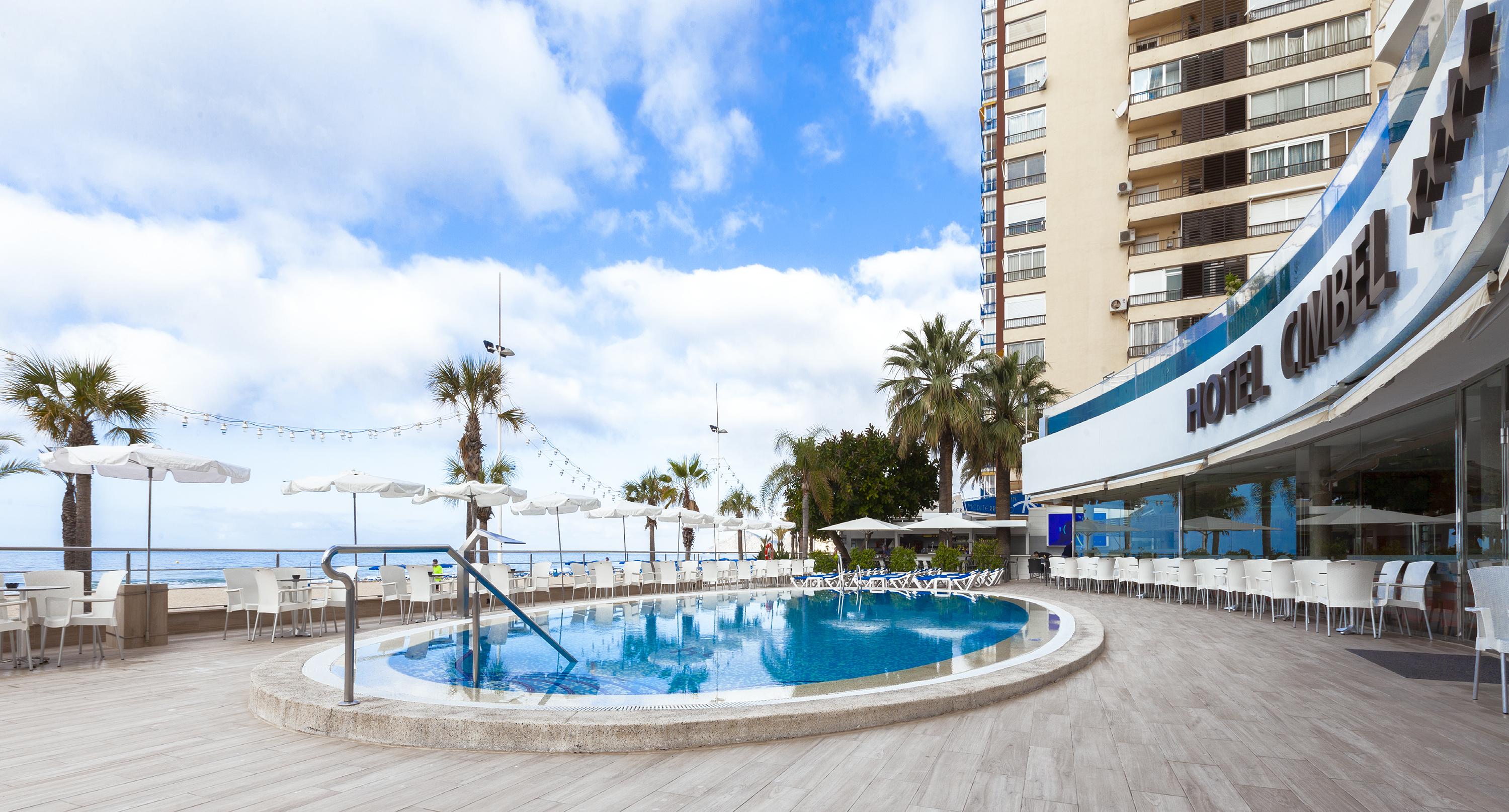 בנידורם Hotel Cimbel מראה חיצוני תמונה