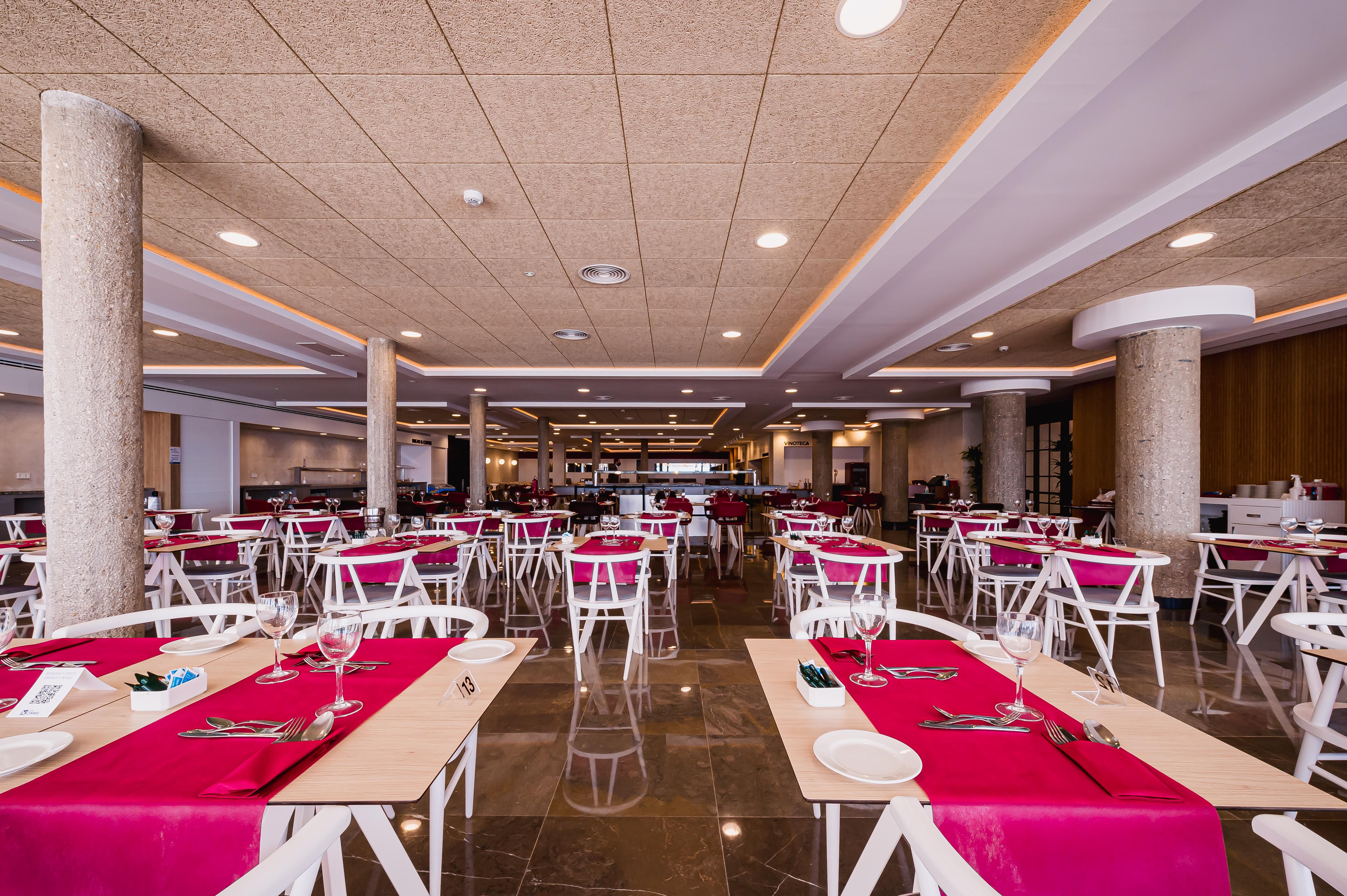 בנידורם Hotel Cimbel מראה חיצוני תמונה