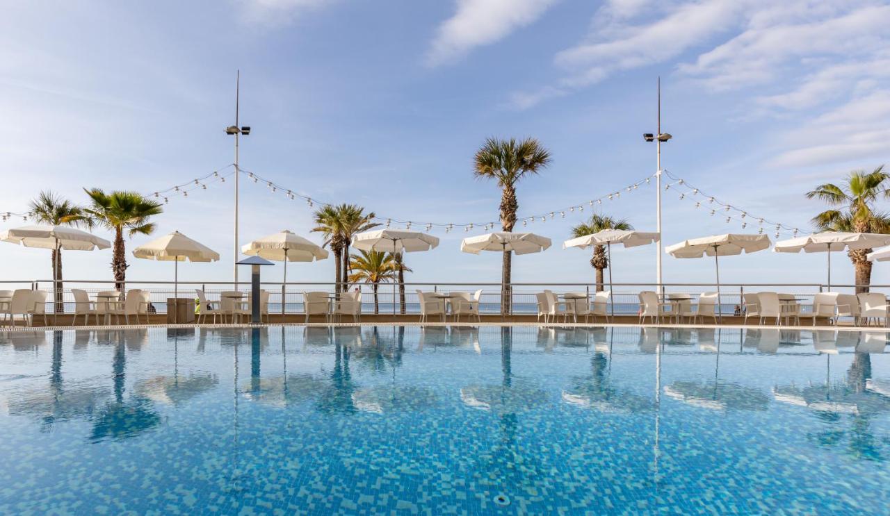 בנידורם Hotel Cimbel מראה חיצוני תמונה