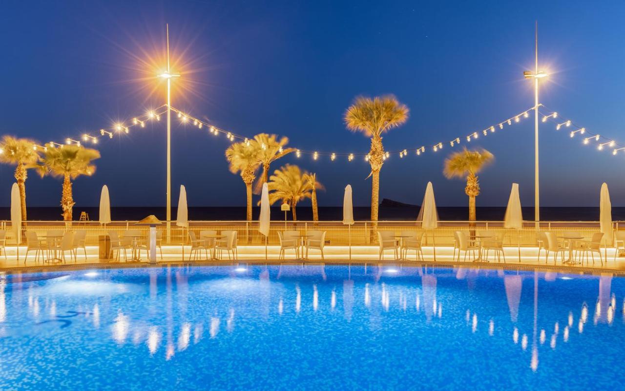 בנידורם Hotel Cimbel מראה חיצוני תמונה