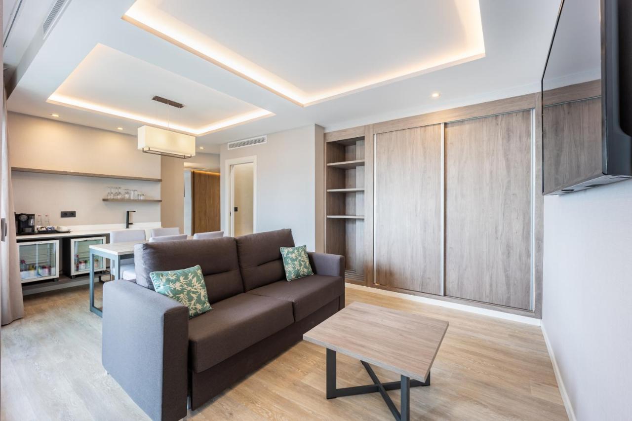 בנידורם Hotel Cimbel מראה חיצוני תמונה